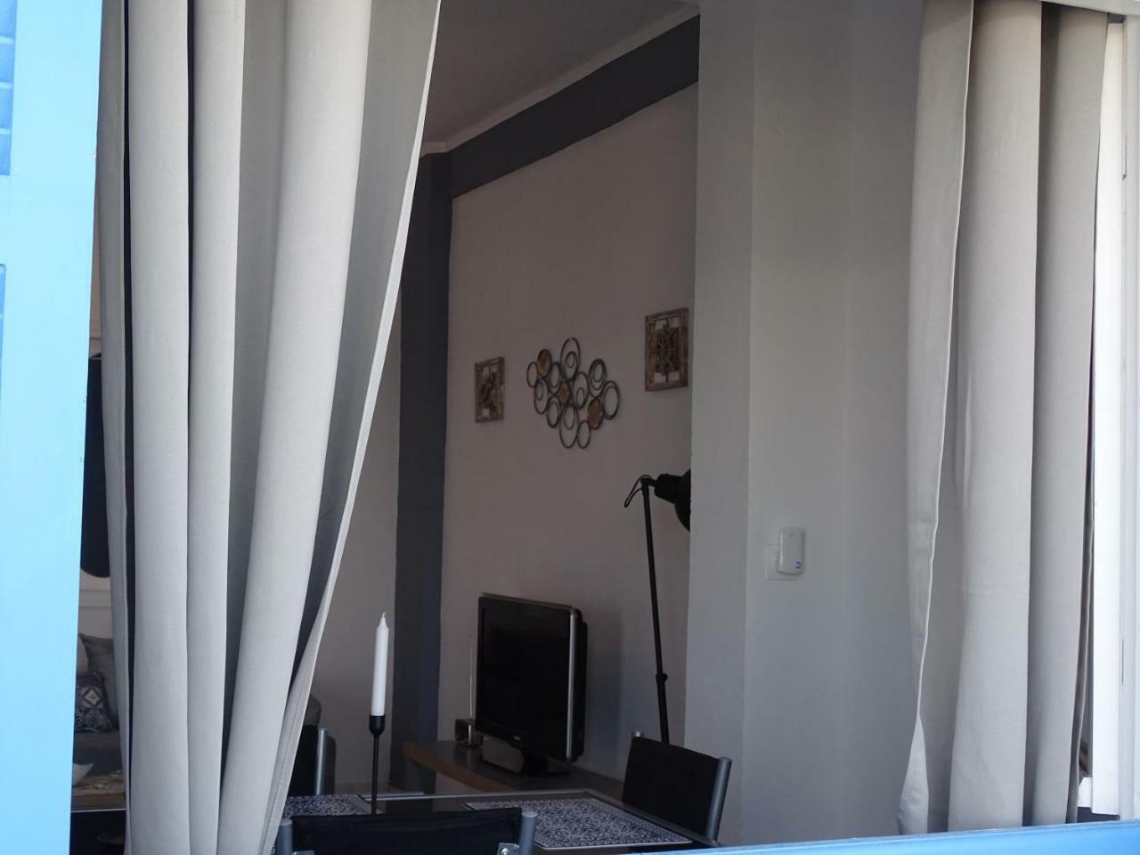 Nama Beach House Monolithos  Bagian luar foto
