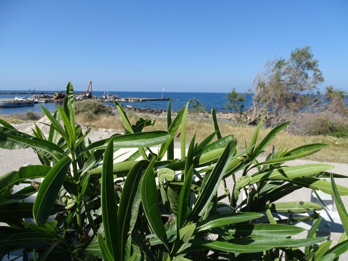 Nama Beach House Monolithos  Bagian luar foto