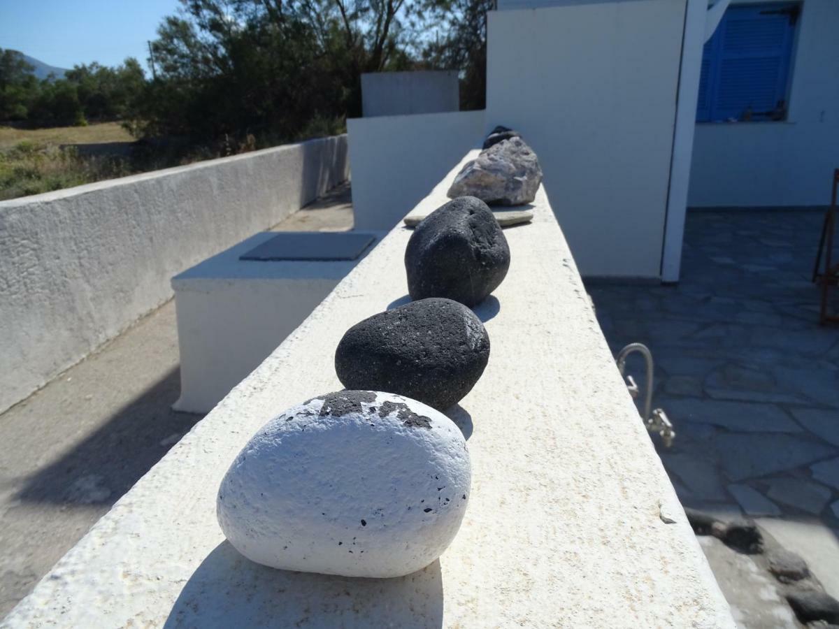 Nama Beach House Monolithos  Bagian luar foto