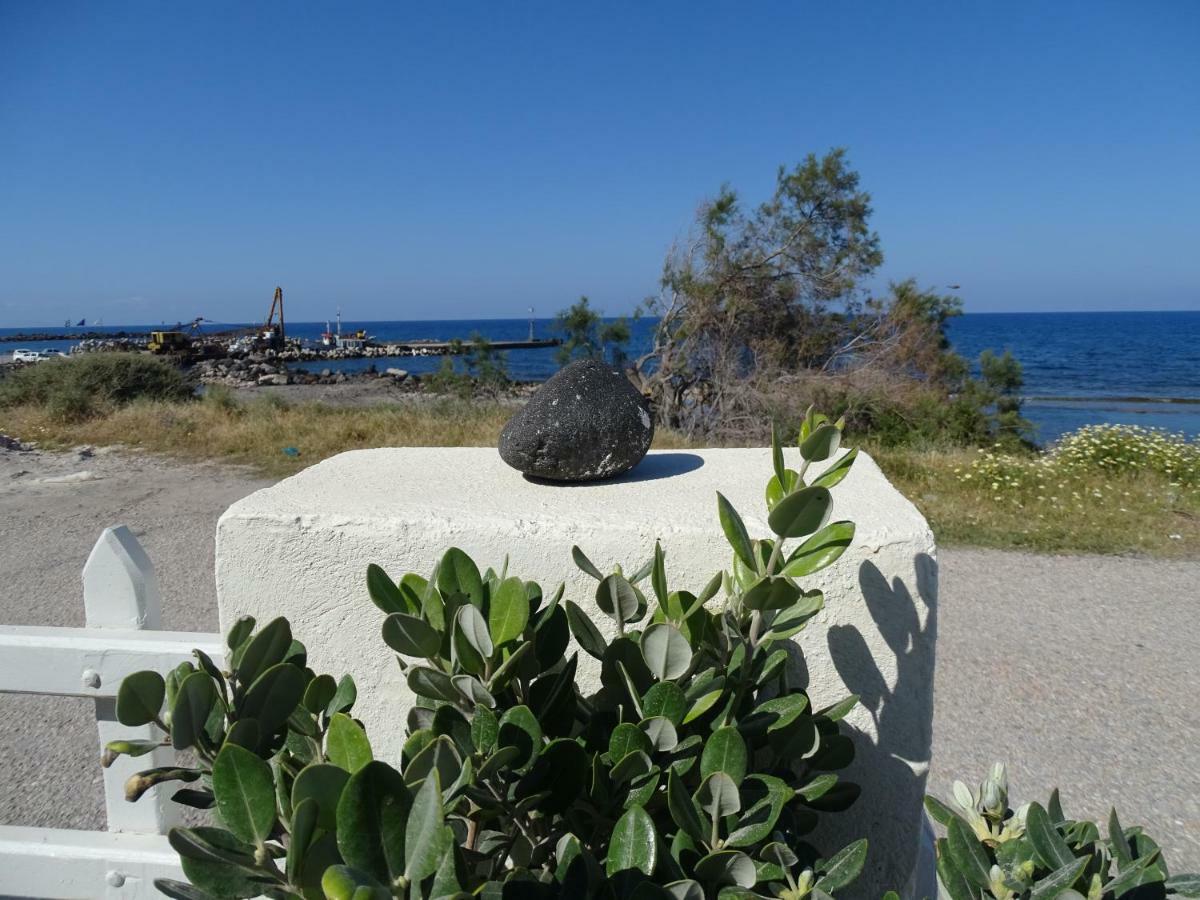 Nama Beach House Monolithos  Bagian luar foto
